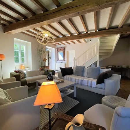 Paille Holiday home