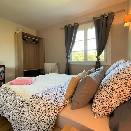 펜션 Paille Artiguelouve