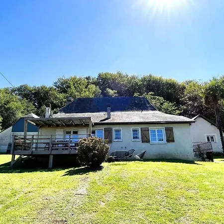 Paille Holiday home