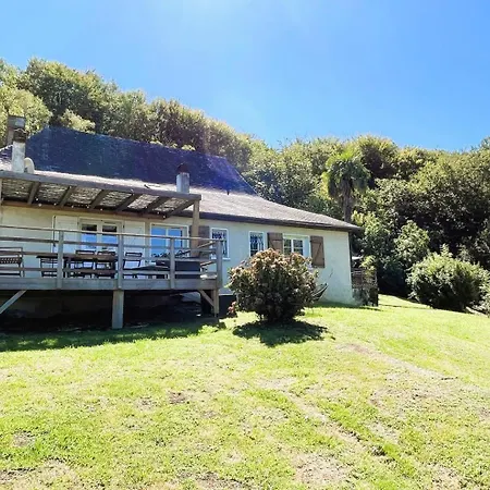 Paille Holiday home
