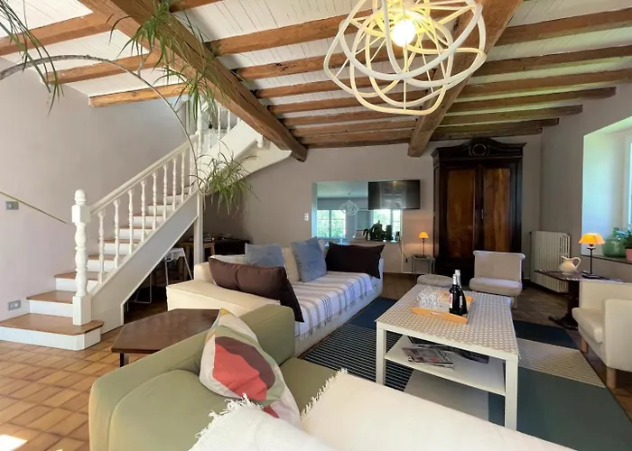 بيت للعطل Paille Artiguelouve